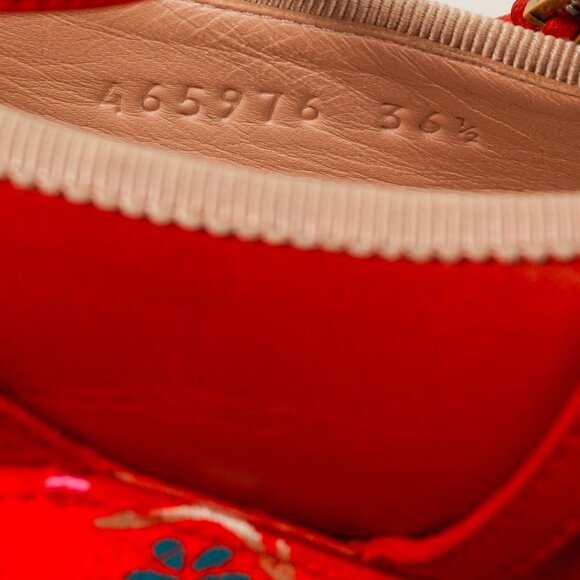 Gucci Hibiscus Red Malaga Kid Silk Hannelore Detachable Platform Slide - Picture 13 of 13